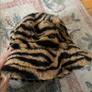 Faux Fur Animal Print Bucket Hat
